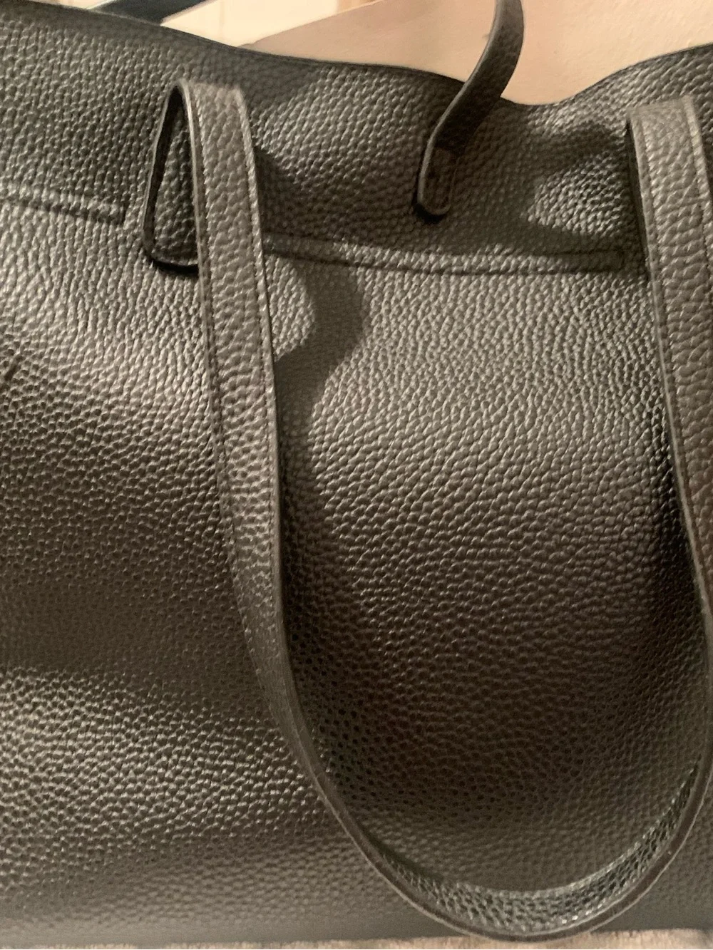 Kenneth Cole Reaction Black Pebbled Leather Shoulder Bag with Gold Hardware